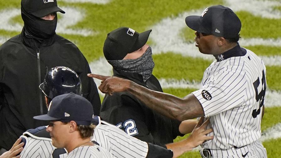 Recta de Chapman provoca conato de riña; Yanquis ganan