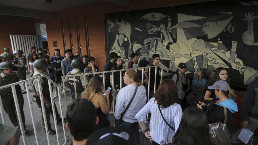 Vuelven a sabotear prueba de ingreso universitario en Chile