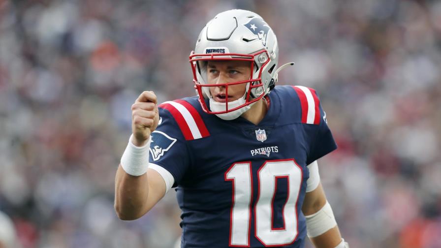 Patriots derrotan 45-7 a Browns, Mayfield lesionado