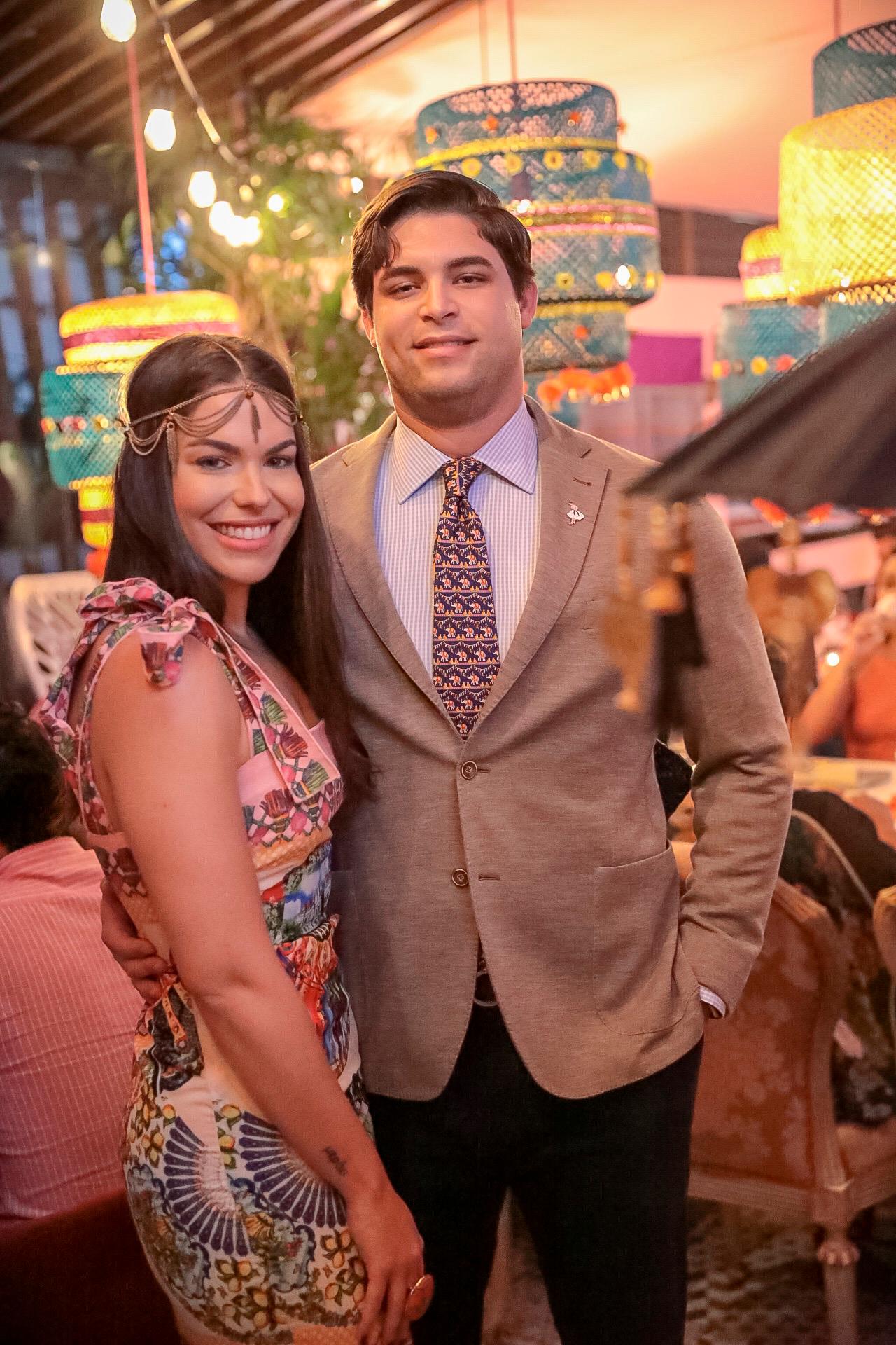 Rosa Lía Mejía y Jean Martinie.