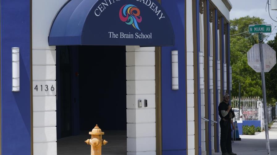 Escuela privada de Florida no empleará a maestros vacunados