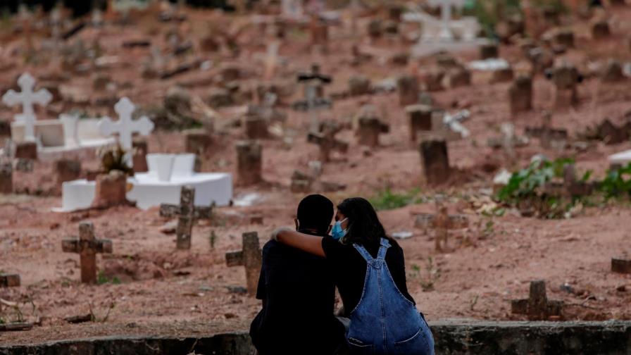 La pandemia evoluciona de manera muy inestable con aumento de casos y muertes
