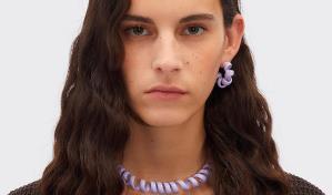 Bottega Veneta suena en las redes a pesar de quedarse sin ni una