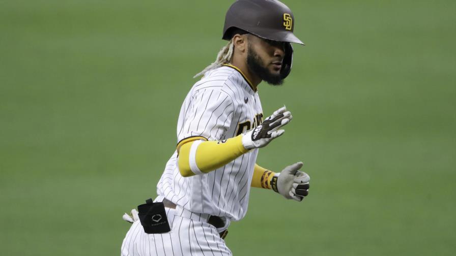 Cronenworth, Paddack guían a Padres en triunfo ante Dodgers