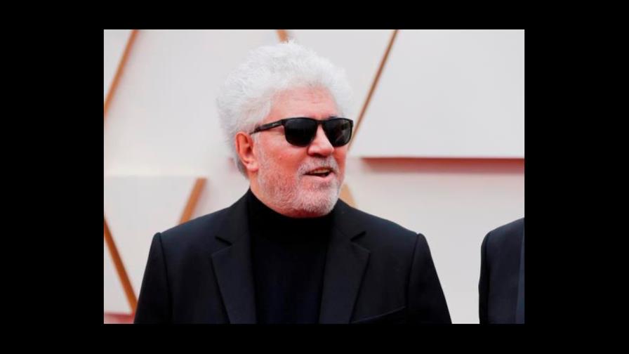 Almodóvar, Madonna y otros 200 artistas piden reinventar nuestro modo de vida