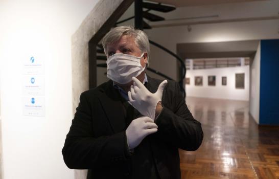 Uruguay reabre museos y salas de espectáculos tras COVID