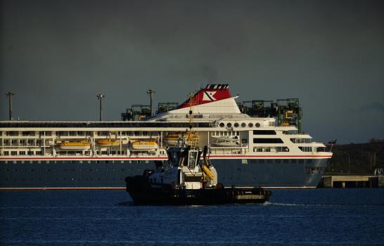 Cuba evacúa crucero rechazado en otros países del Caribe Cuba evacúa crucero rechazado en otros países del Caribe