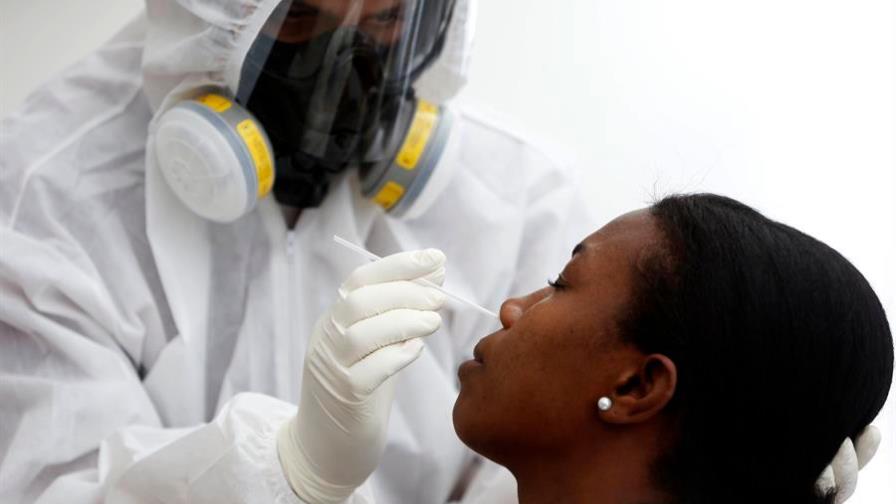 Los casos globales de COVID suben a 18,3 millones, con más de 696.000 muertos Los casos globales de COVID suben a 18,3 millones, con más de 696.000 muertos