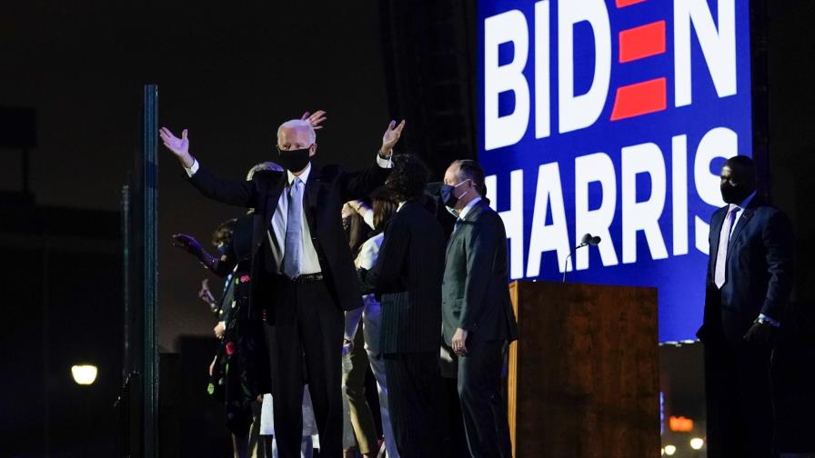 Biden defenderá la ley de salud Obamacare