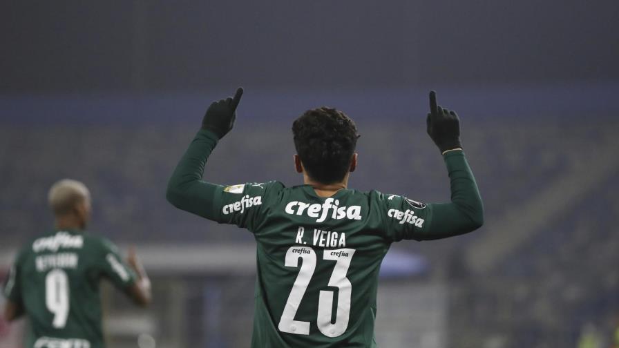 Palmeiras agiganta en Chile su invicto de visitante