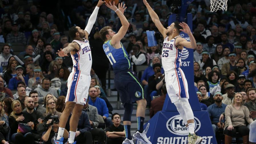 Doncic y Powell lideran victoria de Mavericks ante 76ers