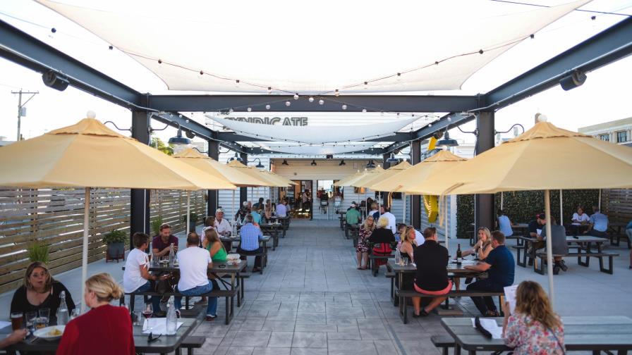 Pequeños negocios enfrentan difícil fin de año por el COVID