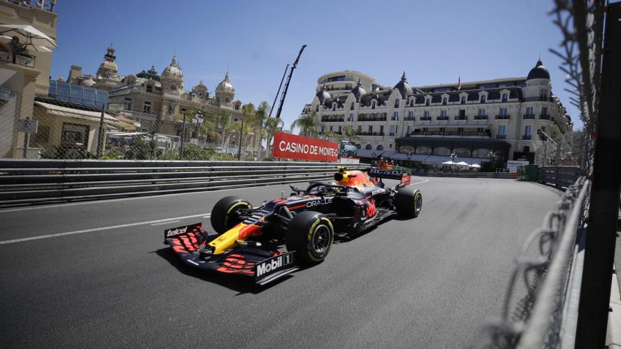 Leclerc y Sainz reaniman a Ferrari en Mónaco