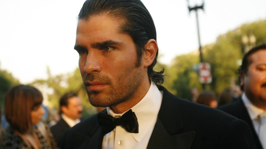 Eduardo Verástegui publica foto de Biden fuera de contexto