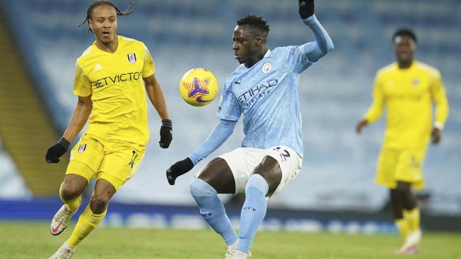 Mendy, del Man City, viola normas de la Premier contra virus
