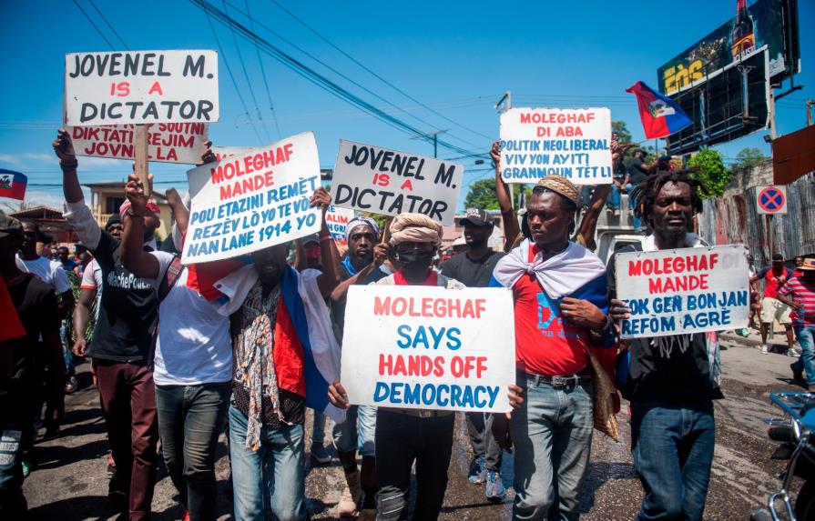 Decenas de miles de haitianos vuelven a protestar por reforma constitucional