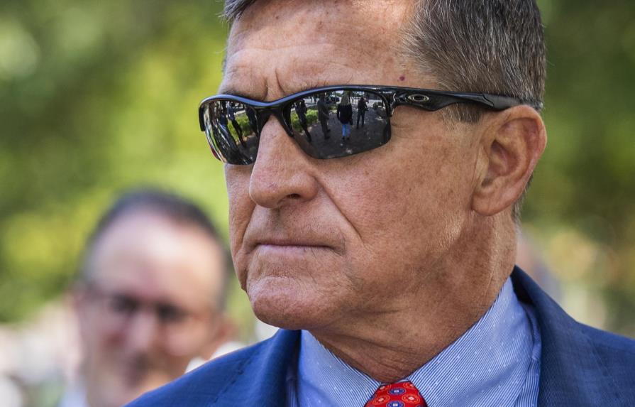 FBI ordena revisión interna de pesquisa sobre Flynn