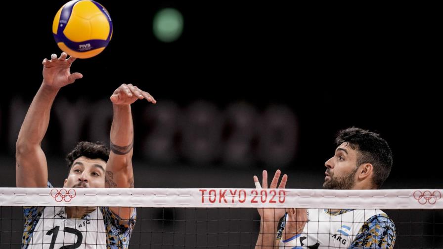 Argentina pasa a semis de vóley por primera vez en 21 años