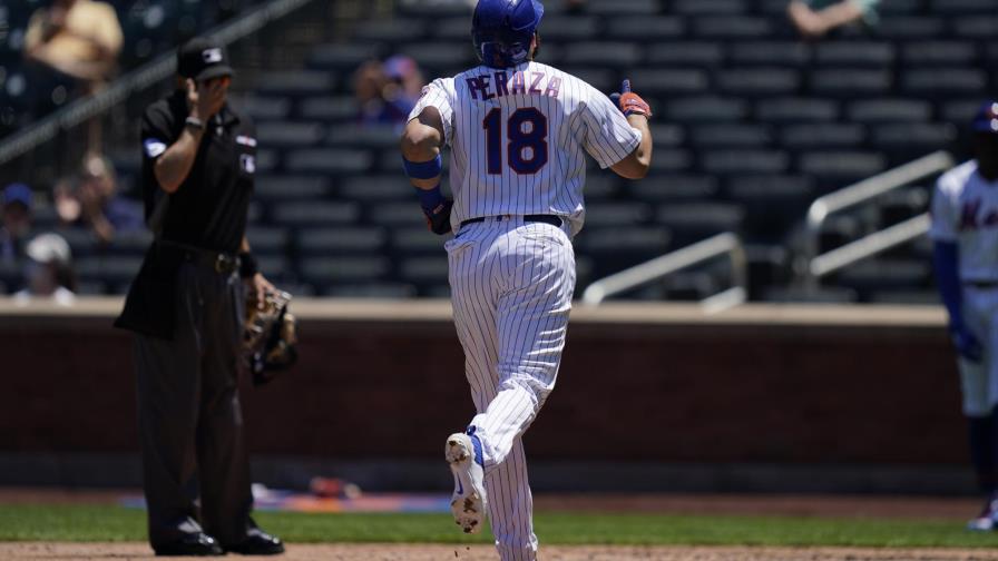 Peraza aporta jonrón y los Mets barren doble cartelera a los Rockies