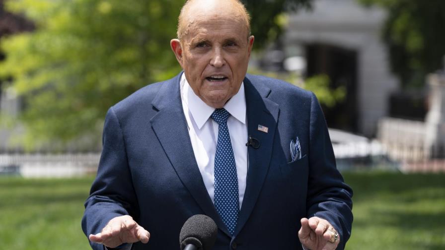 Firma electoral demanda a Fox y a Giuliani por difamación
