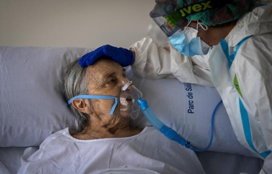 Atlas de la pandemia: España no protegió a sus ancianos