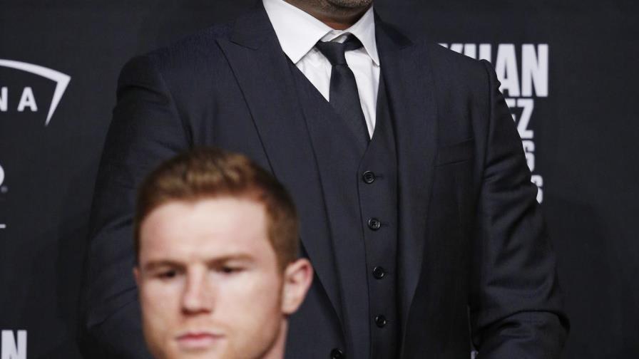 Canelo Álvarez demanda a De La Hoya y DAZN