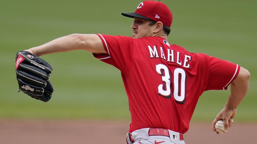 Mahle ayuda a Rojos a evitar barrida ante Piratas Mahle ayuda a Rojos a evitar barrida ante Piratas