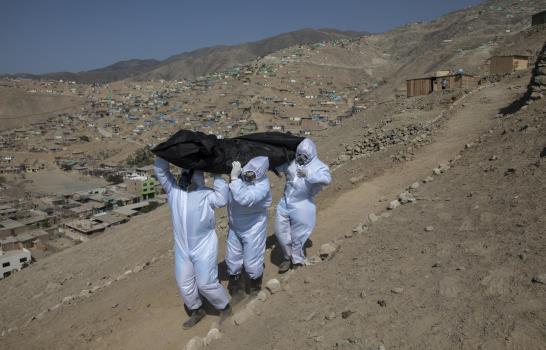 Atlas de la pandemia: el virus que sacudió a Perú Atlas de la pandemia: el virus que sacudió a Perú