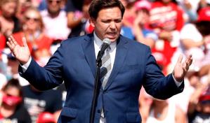 Gobernador de Florida afirma que “se espantó el fantasma del año 2000”