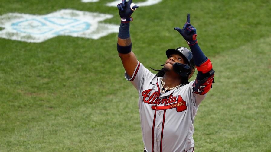 Bravos barre doble cartelera con 3 jonrones de Acuña Jr. Bravos barre doble cartelera con 3 jonrones de Acuña Jr.