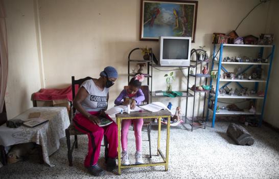 Educación remota enfrenta dificultadas en Venezuela