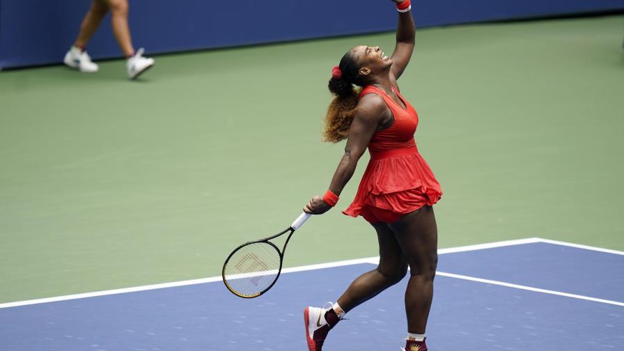 Serena remonta y avanza a semifinales en el Abierto de Tenis de Estados Unidos