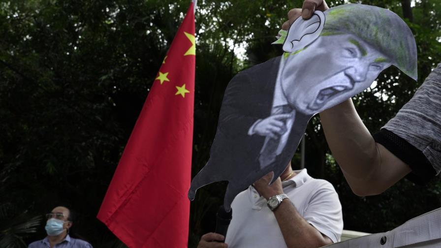 China sanciona a 11 estadounidenses en relación a Hong Kong