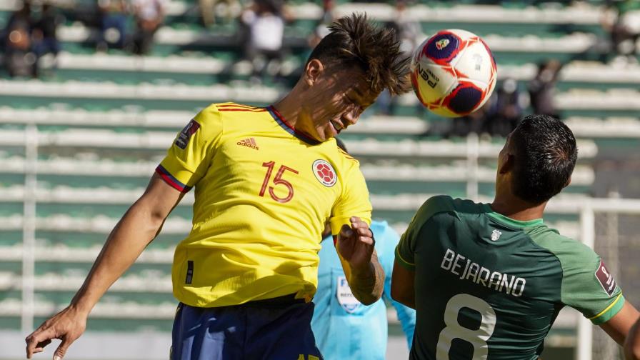 Bolivia vuelve a prácticas y 2 jugadores dan postivo a COVID