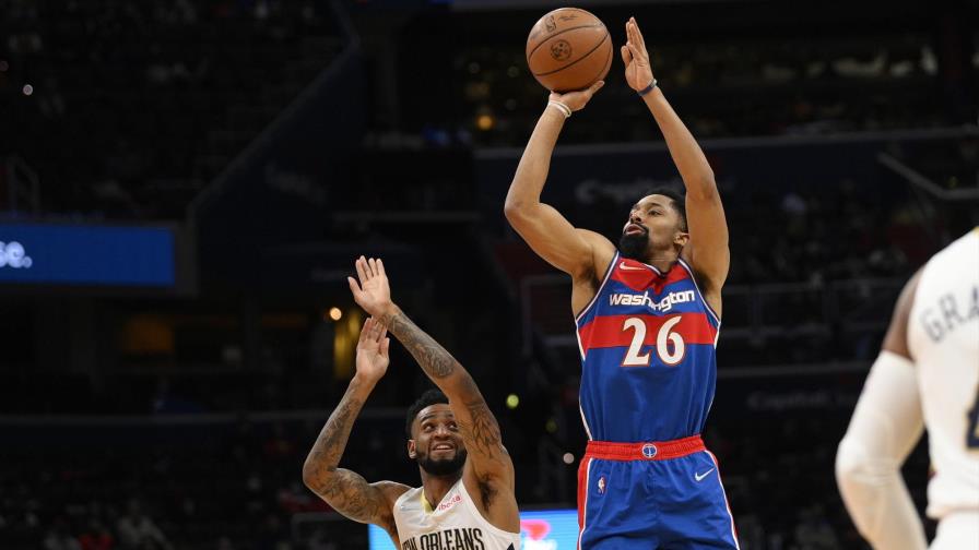Unos Wizards enrachados superan 105-100 a los Pelicans