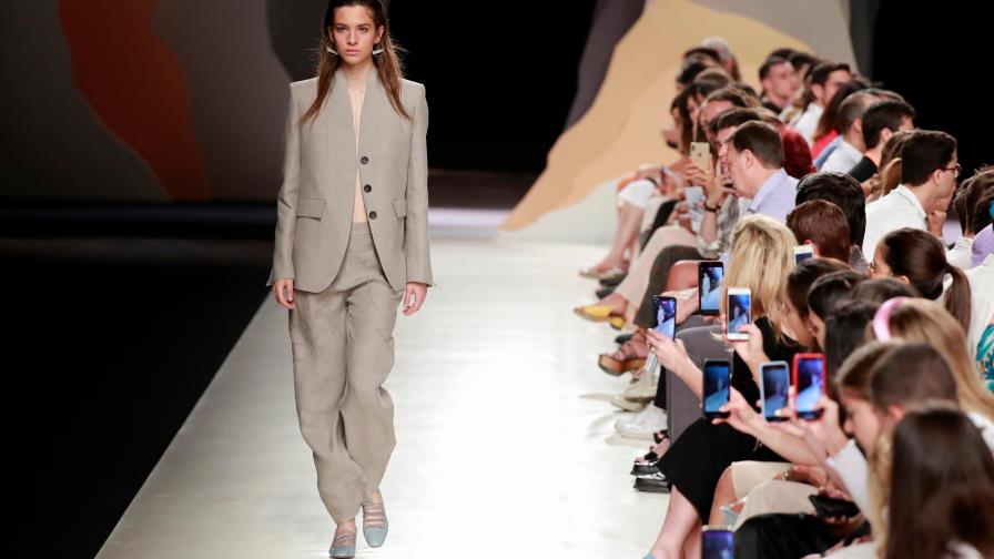 Moda 2020: el nuevo año llega con aire burgués y “grunge”