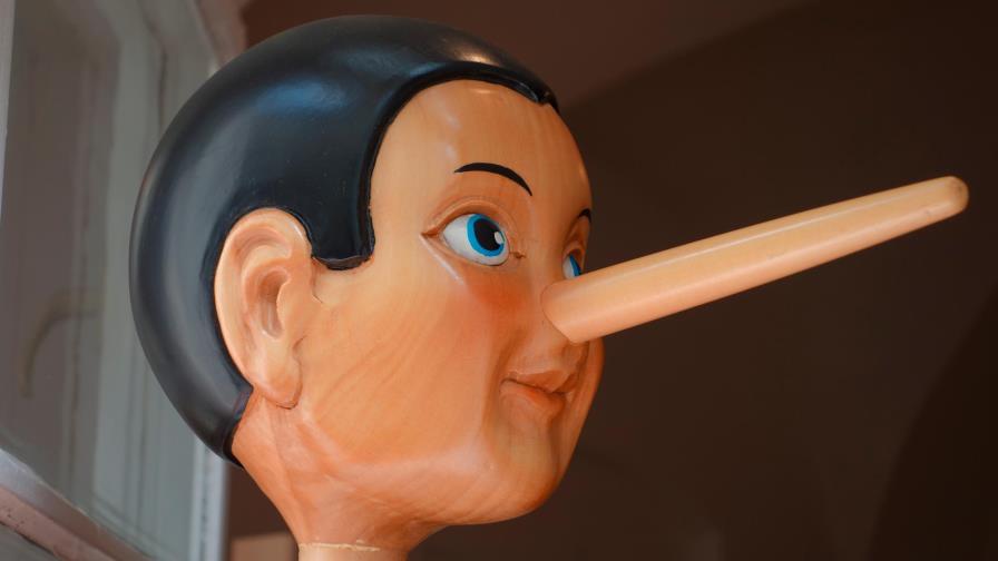 Ocho señales de un posible engaño: descubra si le están mintiendo