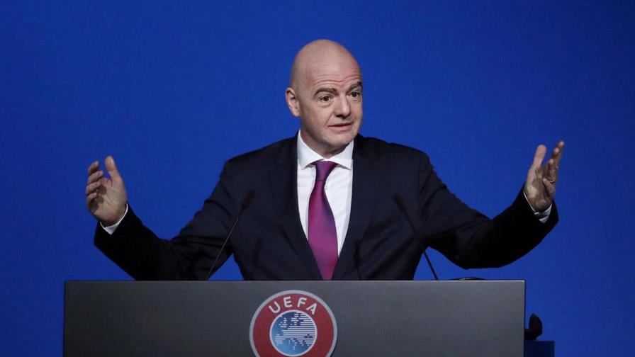 El COI rechaza demanda contra Infantino por regularización de los traspasos