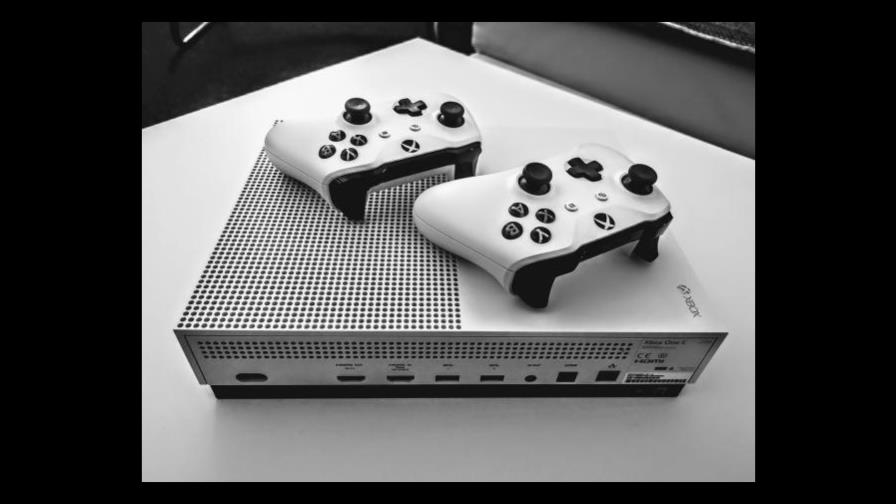 En tiempos de cuarentena, del balón a los eSports