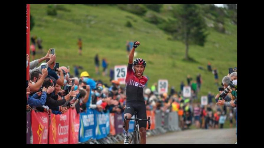 Bernal desafía a Roglic en las montañas del Dauphiné