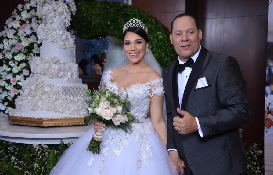 Franklin Mirabal desmiente rumores de divorcio con Dianabell Gómez