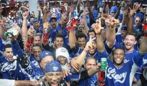 Reglas de béisbol: Un equipo arriba en la pizarra y no es ganador del partido