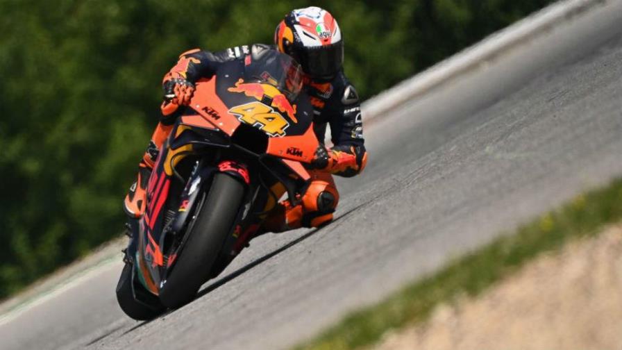 La lluvia obstaculiza los segundos libres del Gran Premio de Austria de MotoGP La lluvia obstaculiza los segundos libres del Gran Premio de Austria de MotoGP