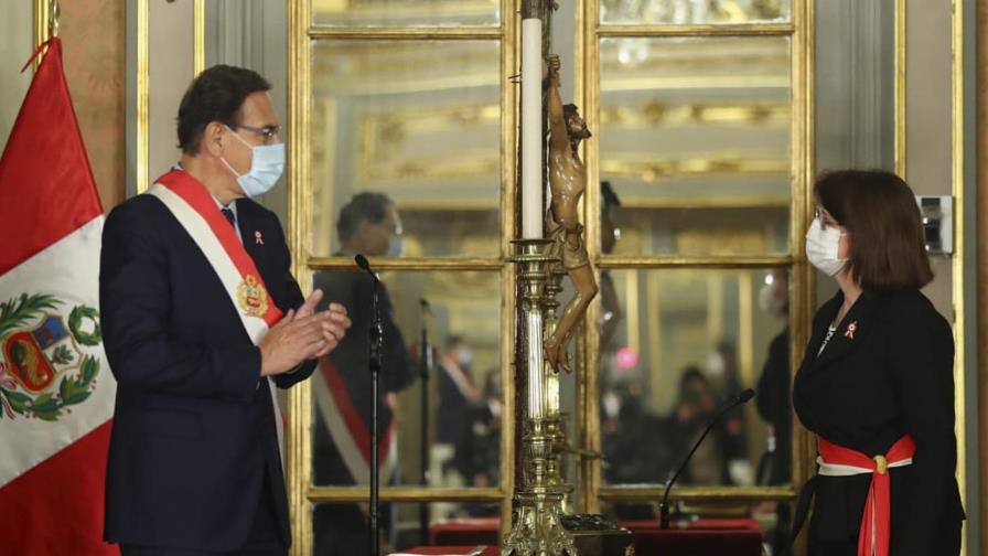 Perú alternará hombres y mujeres en listas electorales de próximos comicios