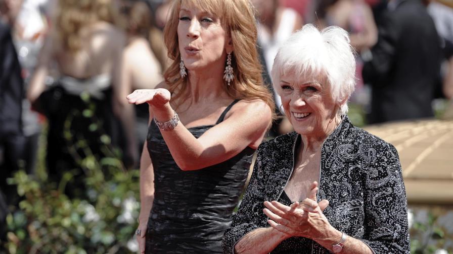 Muere la pícara madre de comediante Kathy Griffin Muere la pícara madre de comediante Kathy Griffin