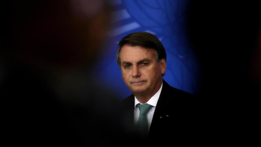 Brasil indaga a empresa por recetar cloroquina contra COVID Brasil indaga a empresa por recetar cloroquina contra COVID