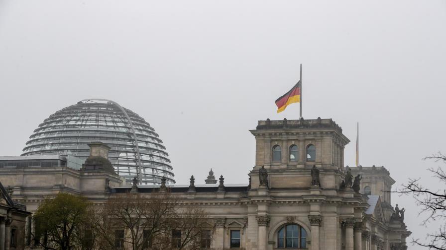 Alemania recuerda a sus casi 80.000 muertos en la pandemia