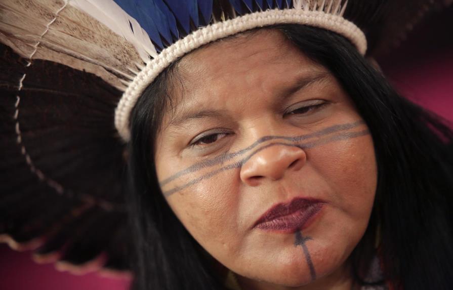 Indígena brasileños quieren apoyo europeo en la Amazonía