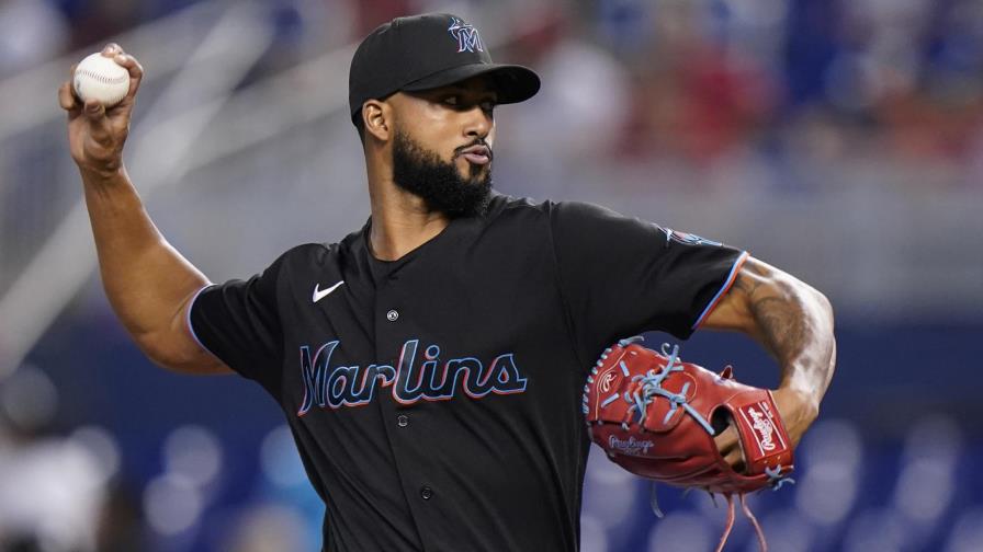 Alcántara poncha a 12; Marlins doblegan a Rojos