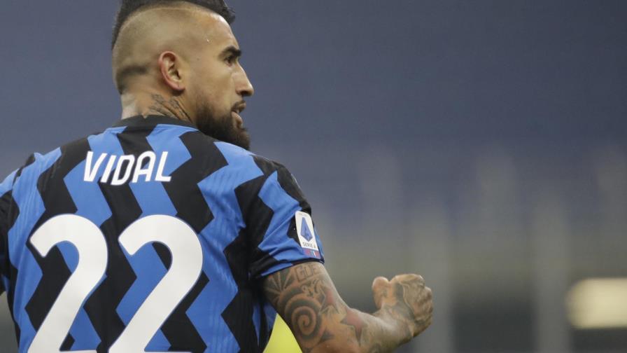 Vidal da positivo al COVID-19 previo a Chile-Argentina Vidal da positivo al COVID-19 previo a Chile-Argentina